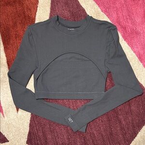 Set Active Long Sleeve Cut Out Top Size S